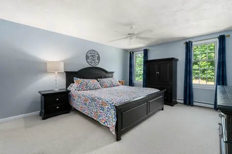 2 Grandview Road Windham NH 03087