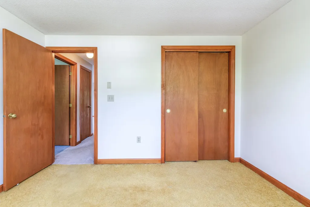 90 Dawson Avenue Manchester NH 03104