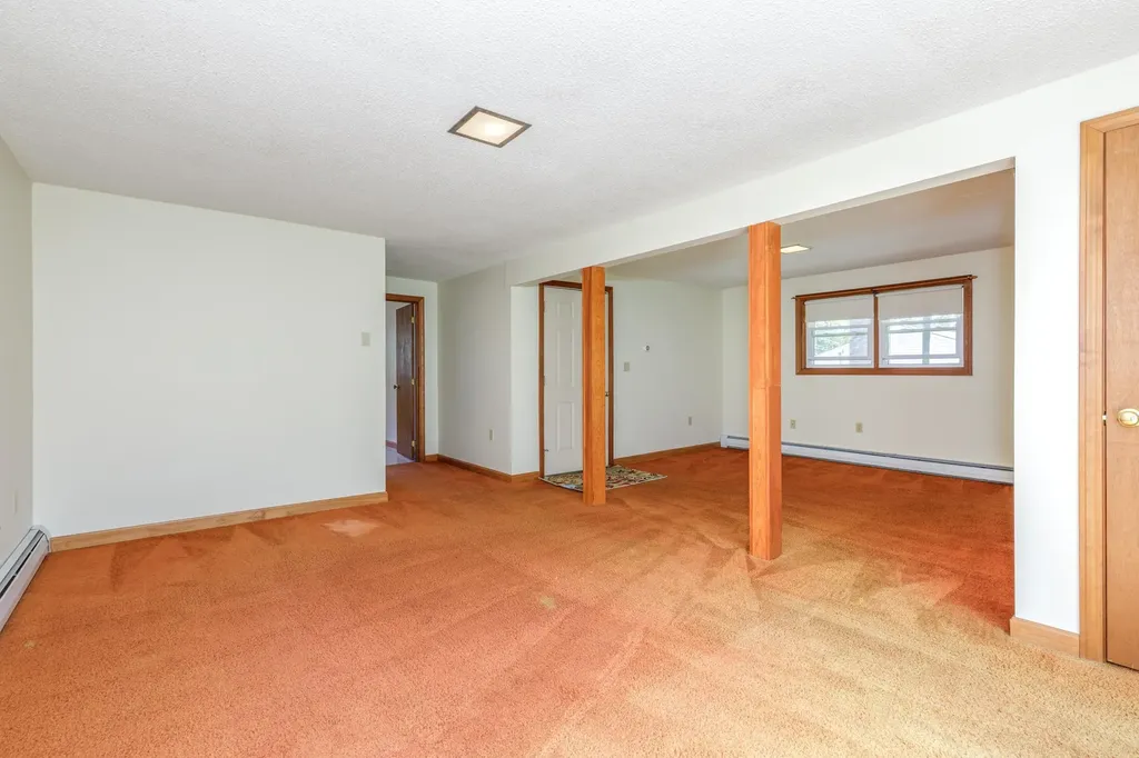 90 Dawson Avenue Manchester NH 03104