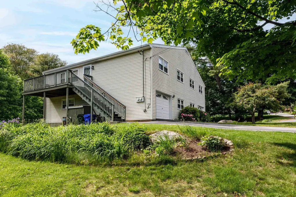 90 Dawson Avenue Manchester NH 03104