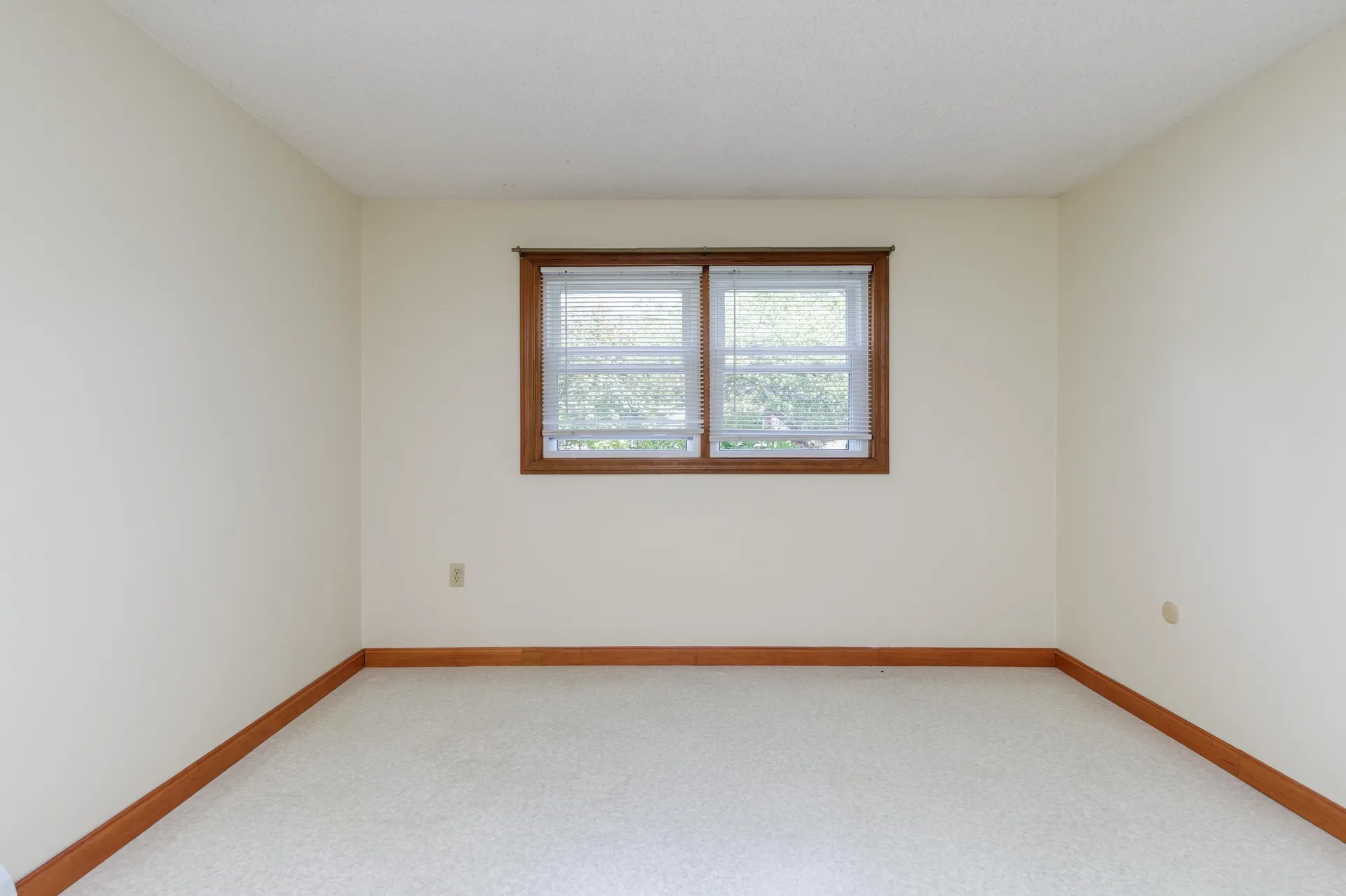 90 Dawson Avenue Manchester NH 03104