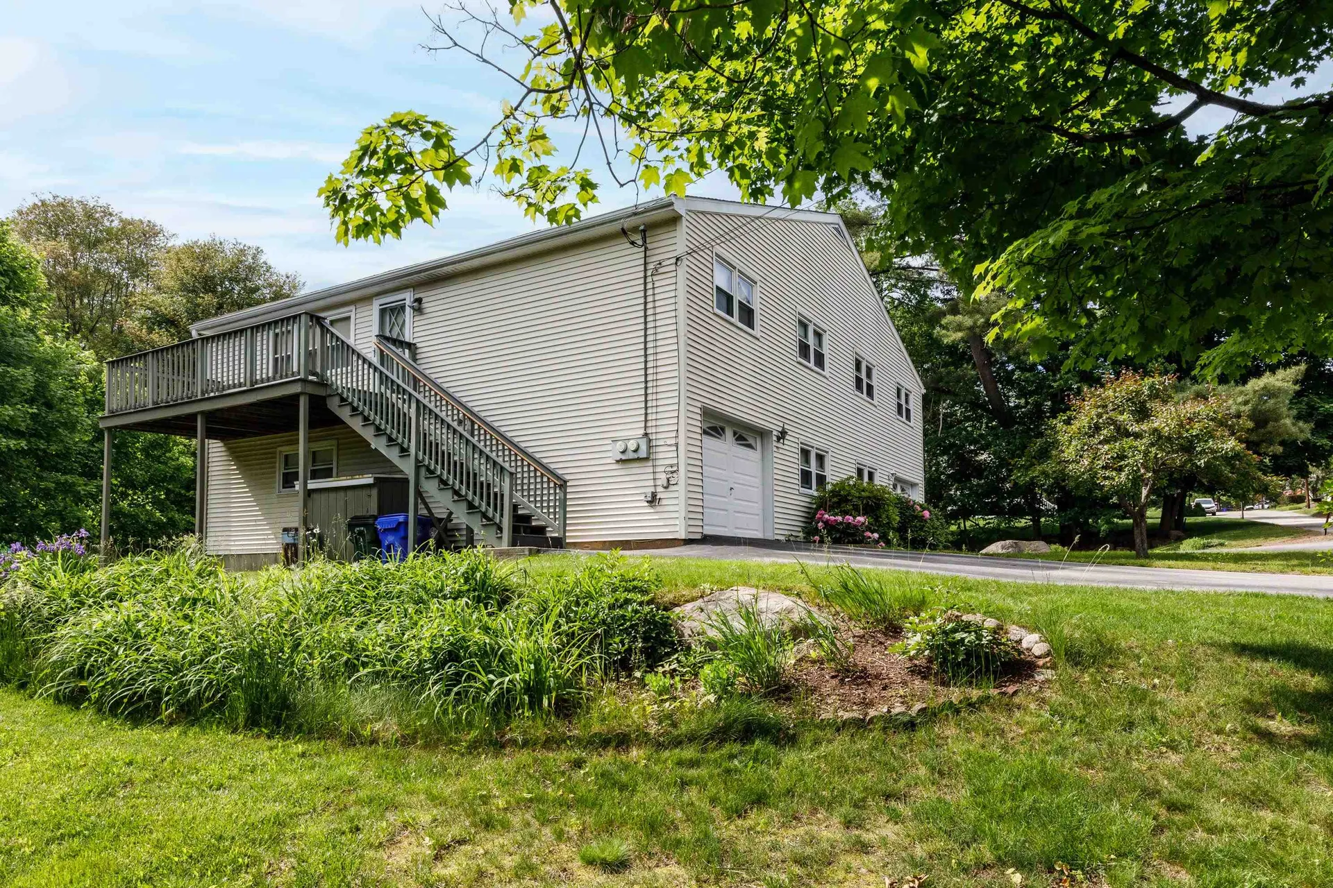 90 Dawson Avenue Manchester NH 03104