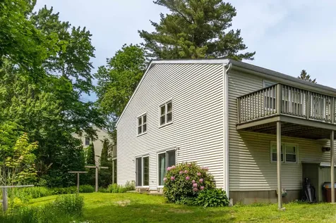 90 Dawson Avenue Manchester NH 03104