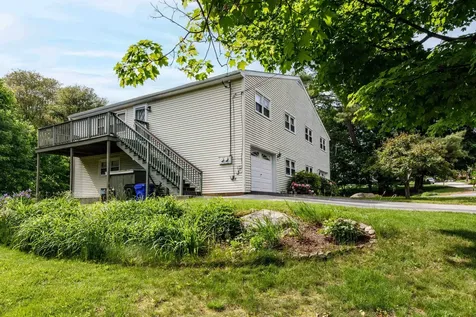90 Dawson Avenue Manchester NH 03104