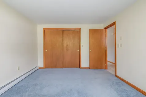 90 Dawson Avenue Manchester NH 03104