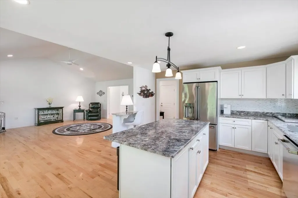 25 Ridgeview Drive Candia NH 03034