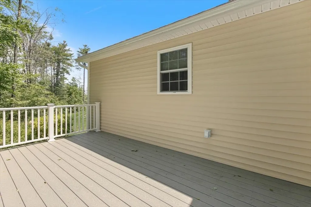 25 Ridgeview Drive Candia NH 03034