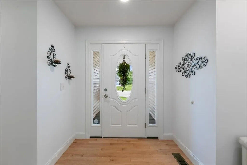 25 Ridgeview Drive Candia NH 03034