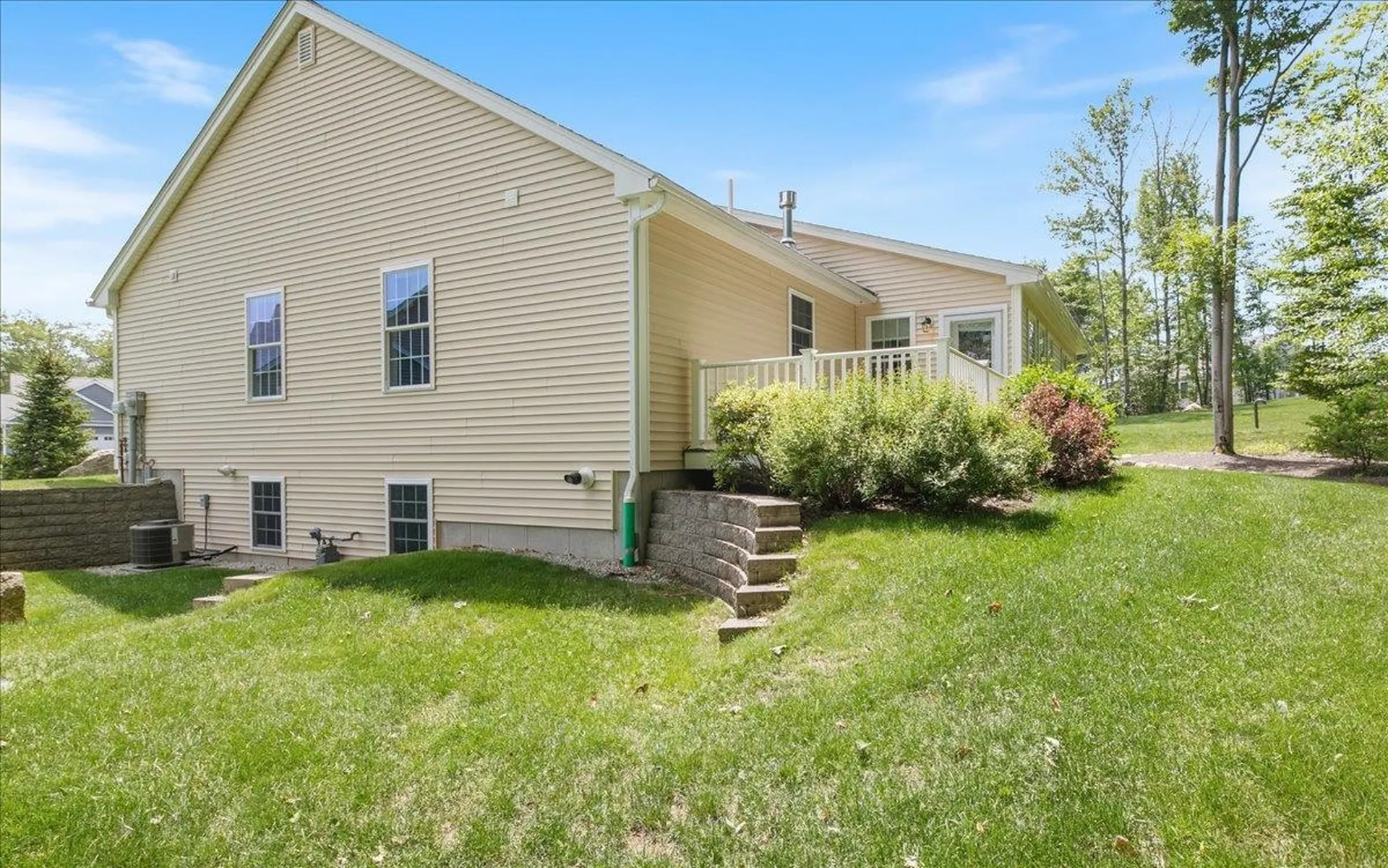 25 Ridgeview Drive Candia NH 03034