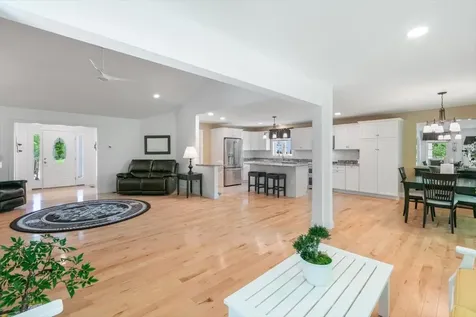 25 Ridgeview Drive Candia NH 03034