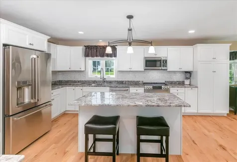 25 Ridgeview Drive Candia NH 03034