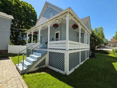 5 1/2 Lyndon Street Concord NH 03301
