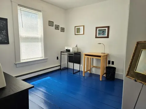 5 1/2 Lyndon Street Concord NH 03301