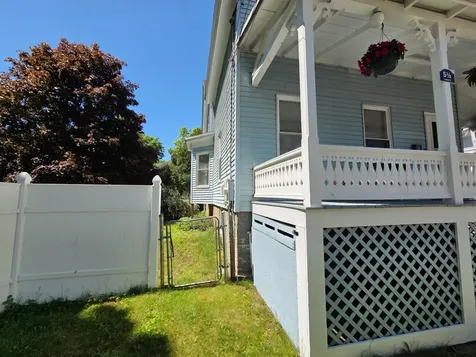5 1/2 Lyndon Street Concord NH 03301