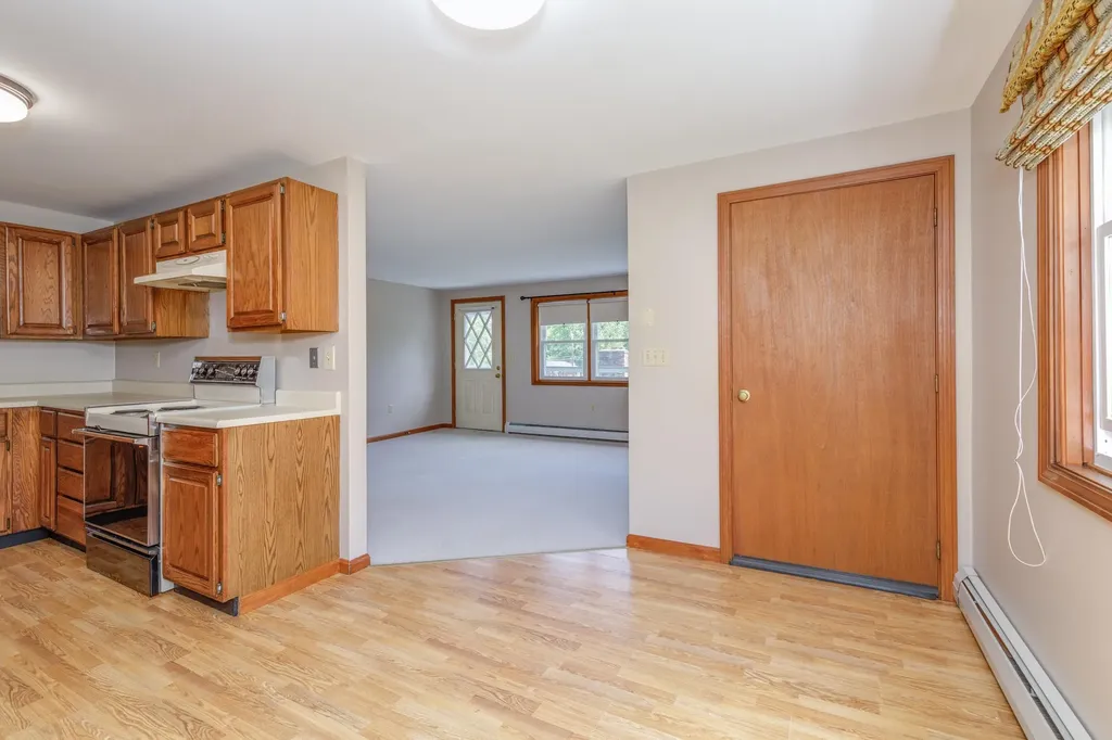 90-100 Dawson Avenue Manchester NH 03104