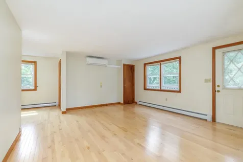 90-100 Dawson Avenue Manchester NH 03104