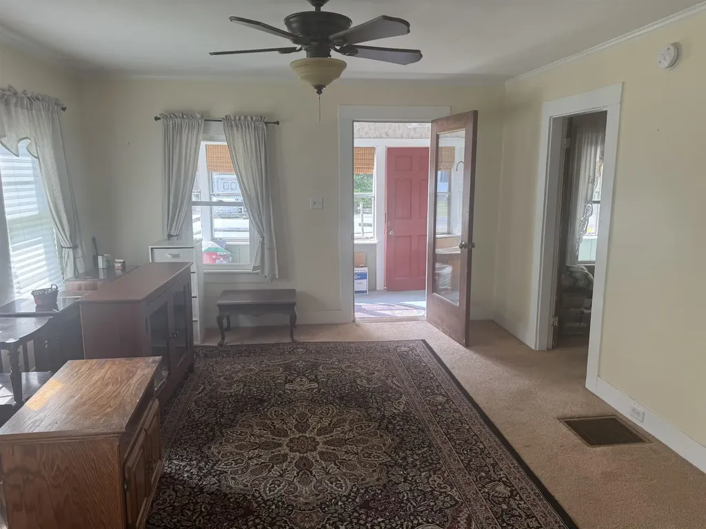 19 Huckins Street Ossipee NH 03814