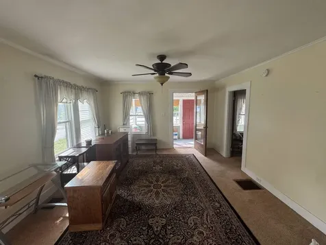 19 Huckins Street Ossipee NH 03814