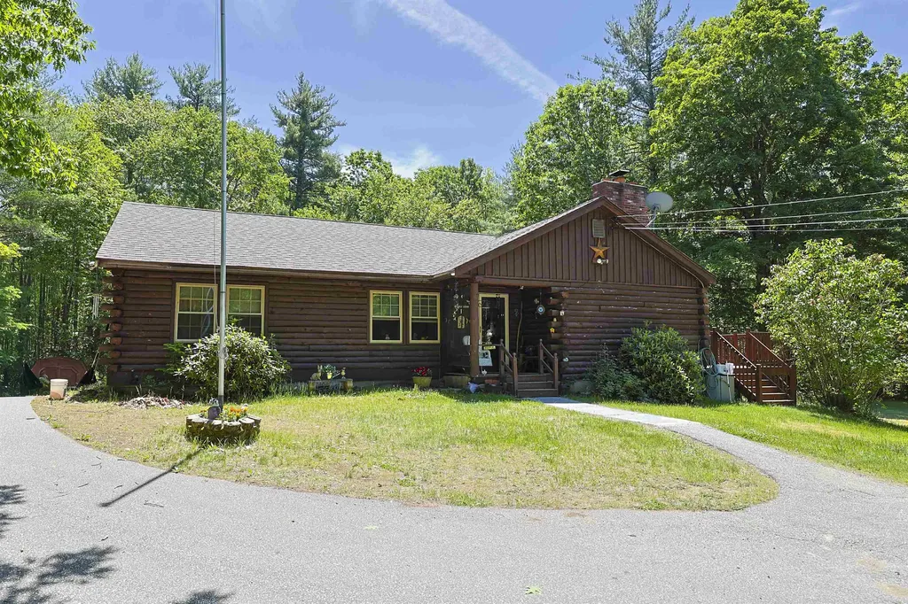 77 Bow Street Northwood NH 03261