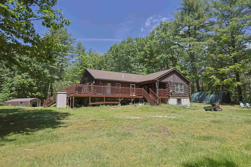77 Bow Street Northwood NH 03261