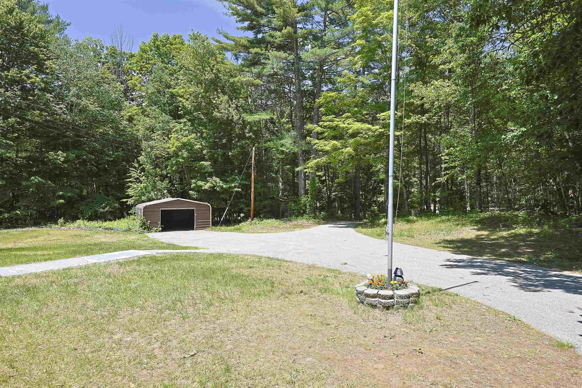 77 Bow Street Northwood NH 03261