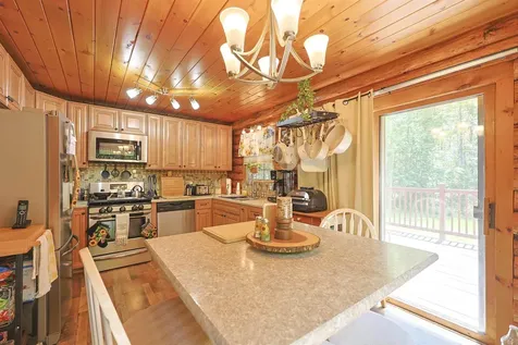 77 Bow Street Northwood NH 03261