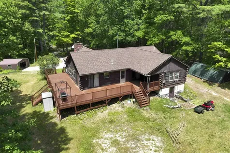77 Bow Street Northwood NH 03261