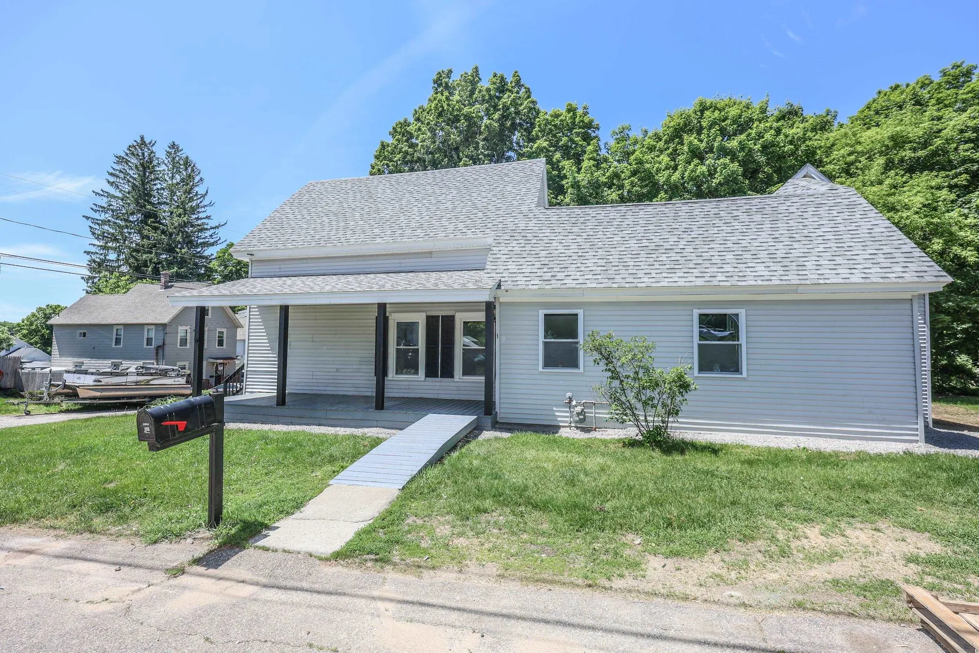 62 Park Street Franklin NH 03235