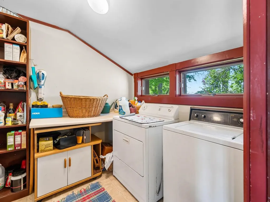 343 Sierra Lavin Road Barre Town VT 05641