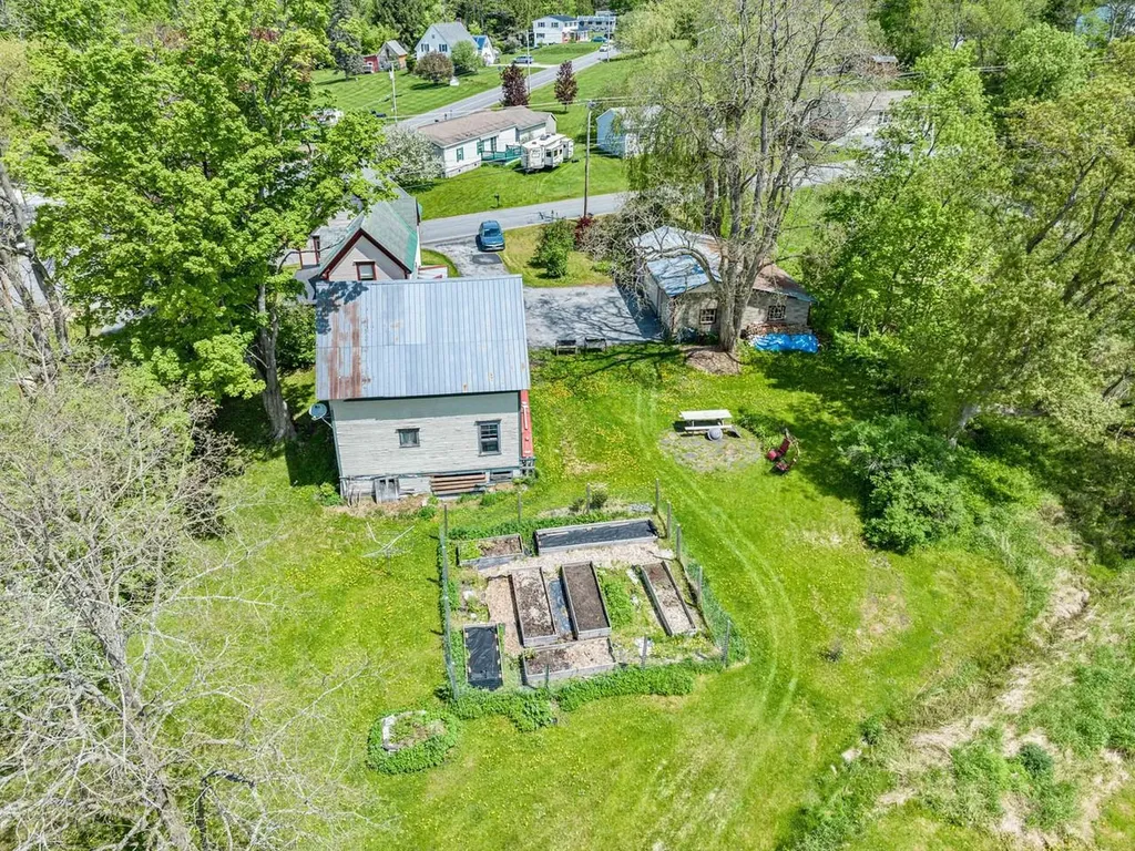 343 Sierra Lavin Road Barre Town VT 05641