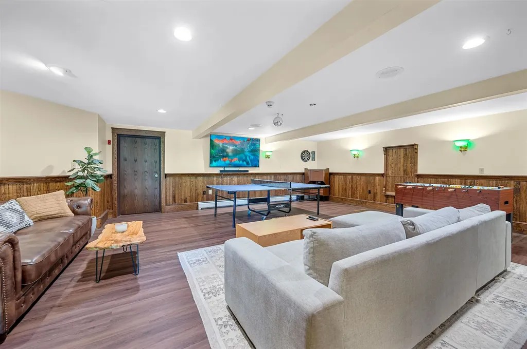 119 Pinnacle Point Waterbury VT 05676