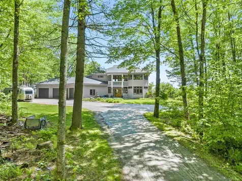119 Pinnacle Point Waterbury VT 05676