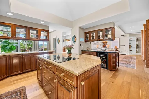 119 Pinnacle Point Waterbury VT 05676