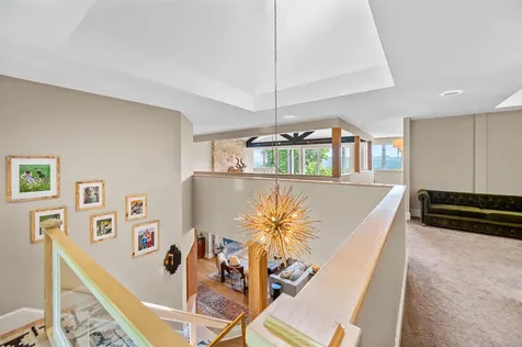 119 Pinnacle Point Waterbury VT 05676