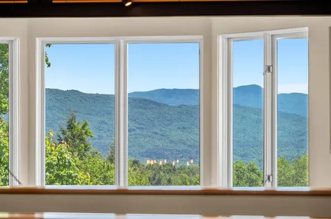 119 Pinnacle Point Waterbury VT 05676