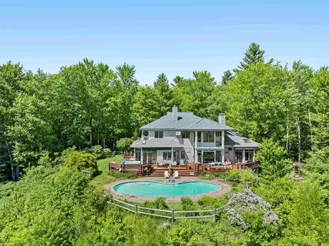 119 Pinnacle Point Waterbury VT 05676