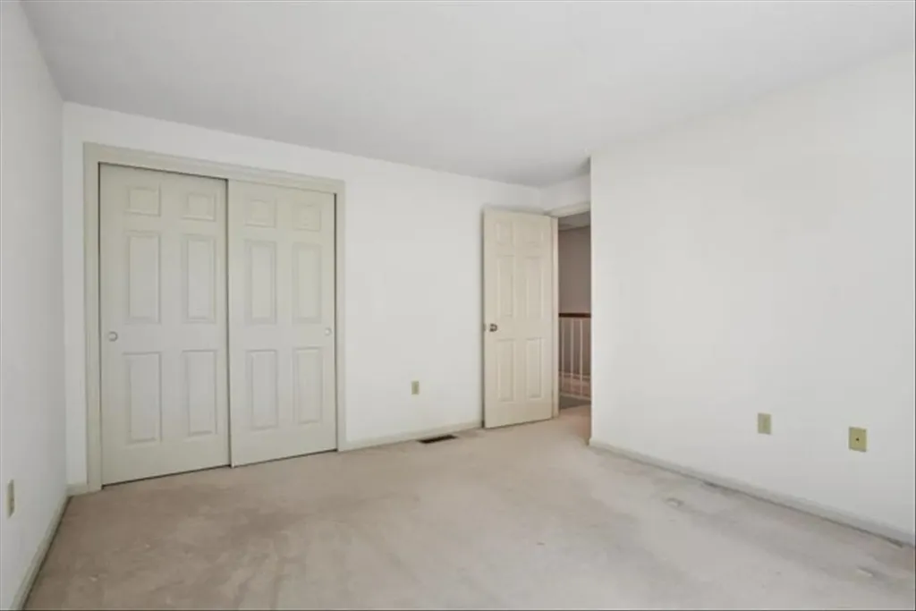 153 Fleming Street Manchester NH 03104