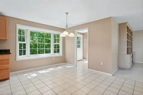 153 Fleming Street Manchester NH 03104