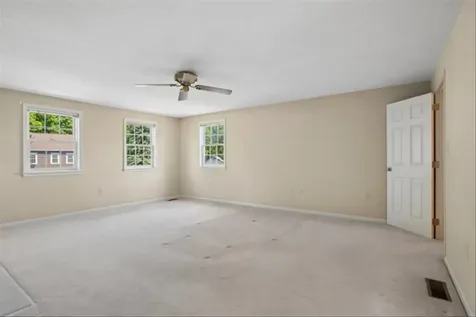 153 Fleming Street Manchester NH 03104