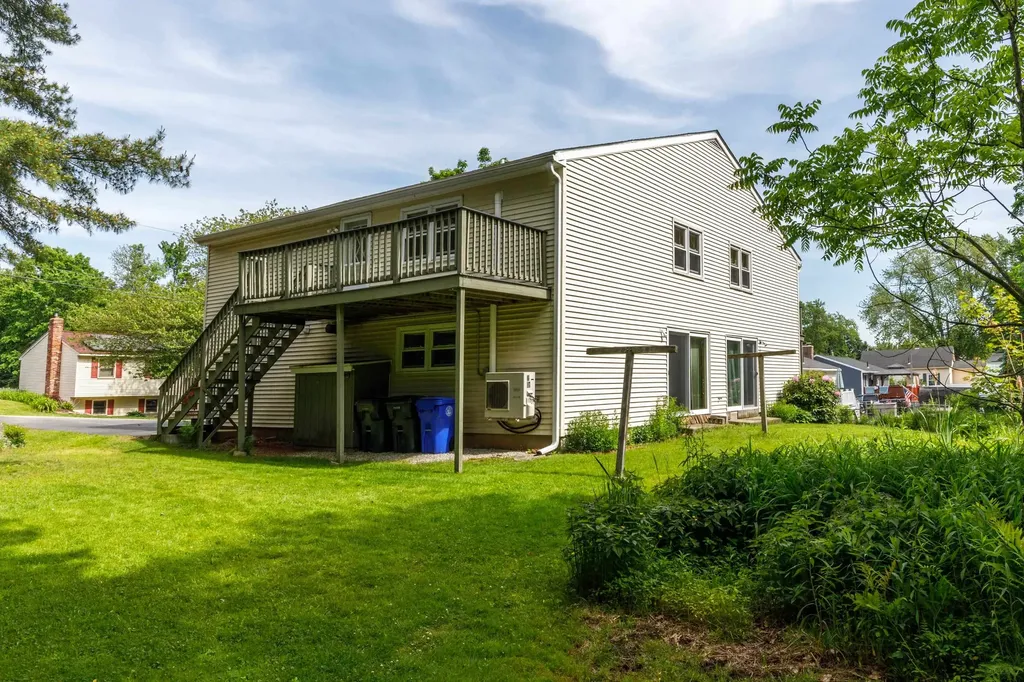 100 Dawson Avenue Manchester NH 03104