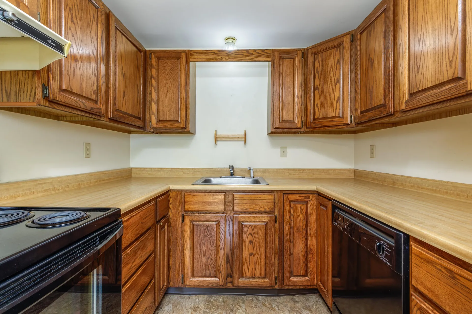100 Dawson Avenue Manchester NH 03104