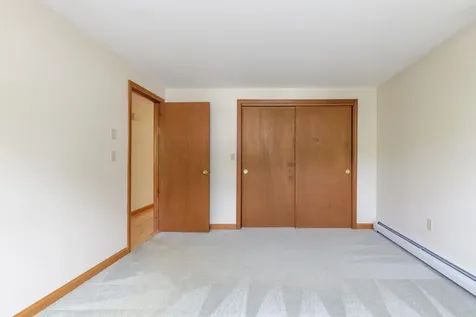 100 Dawson Avenue Manchester NH 03104