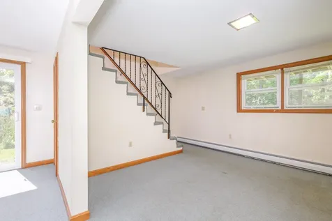 100 Dawson Avenue Manchester NH 03104