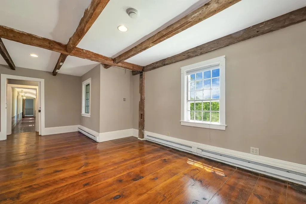 506 Province Road Gilmanton NH 03237