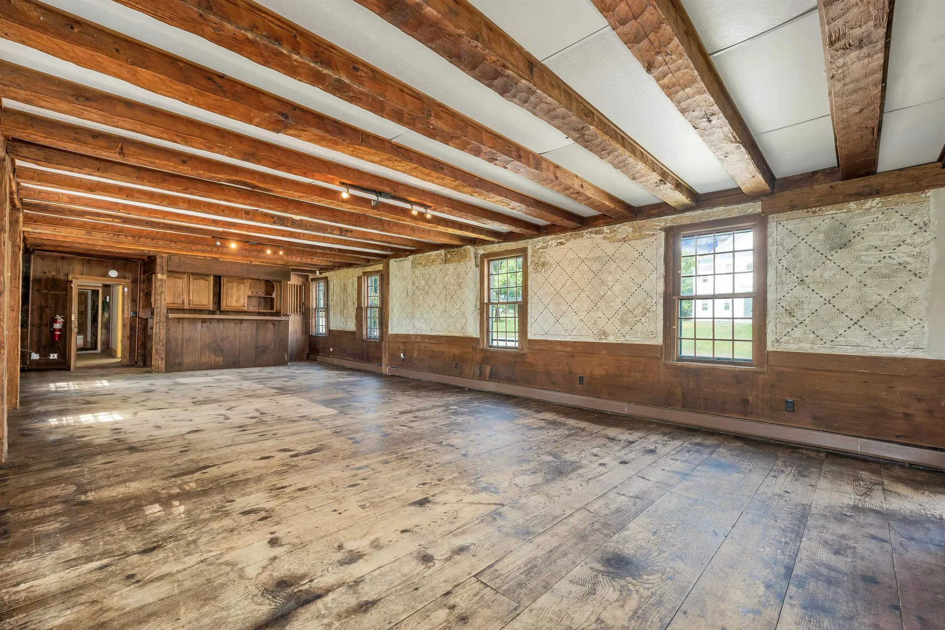 506 Province Road Gilmanton NH 03237