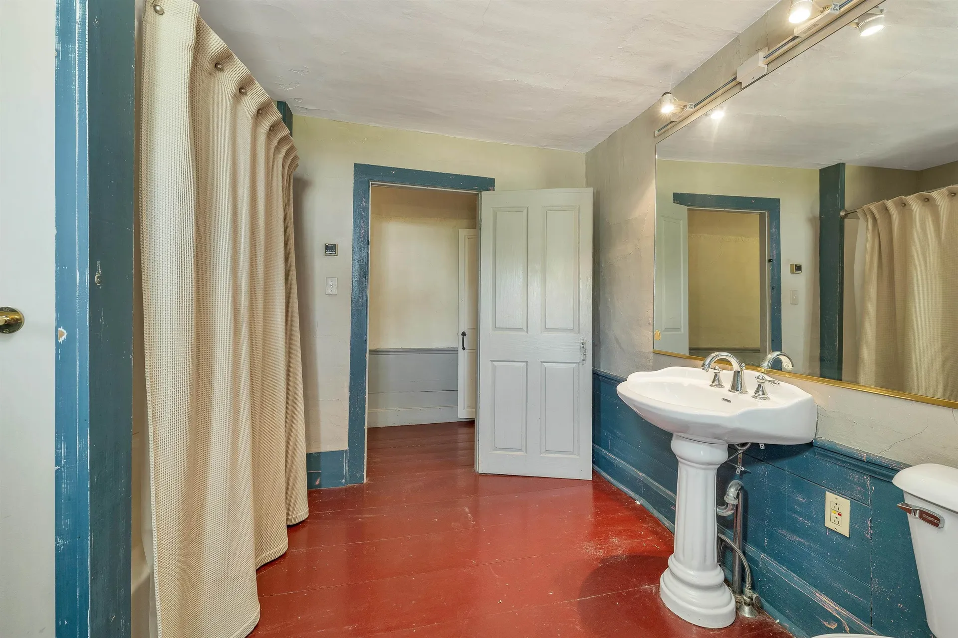 506 Province Road Gilmanton NH 03237
