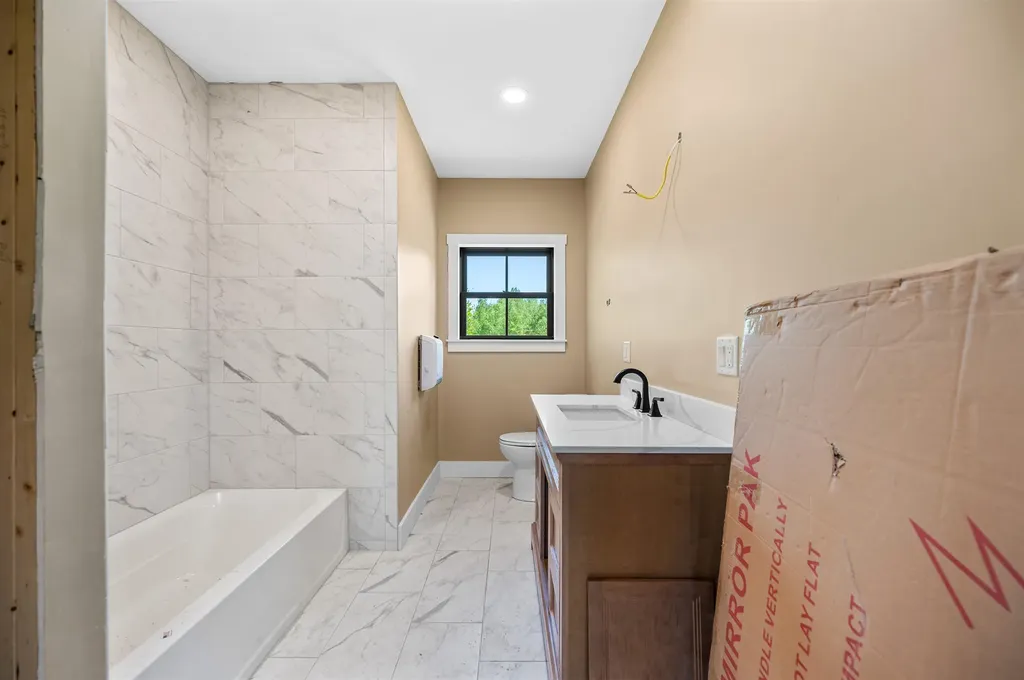 128 Emzaga Drive Williamstown VT 05679