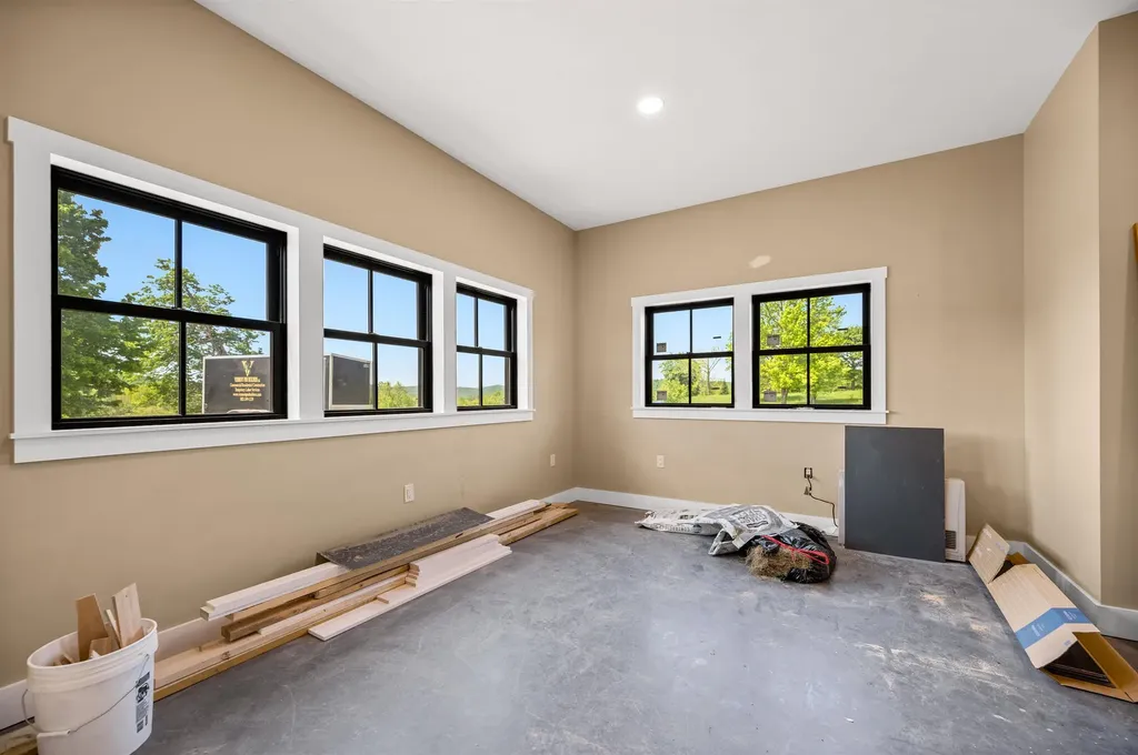 128 Emzaga Drive Williamstown VT 05679