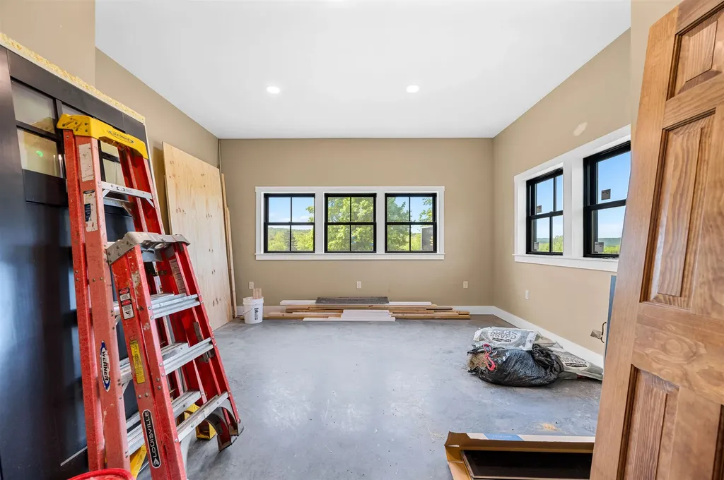128 Emzaga Drive Williamstown VT 05679