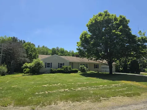 51 Eastern Avenue Rochester NH 03867